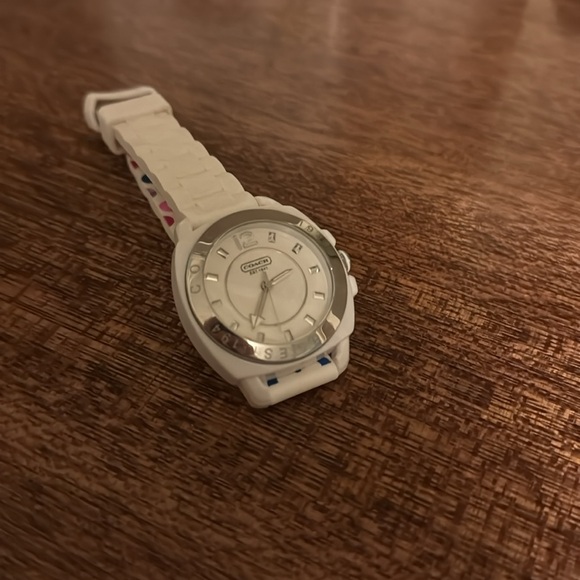 Coach watch - Picture 2 of 4
